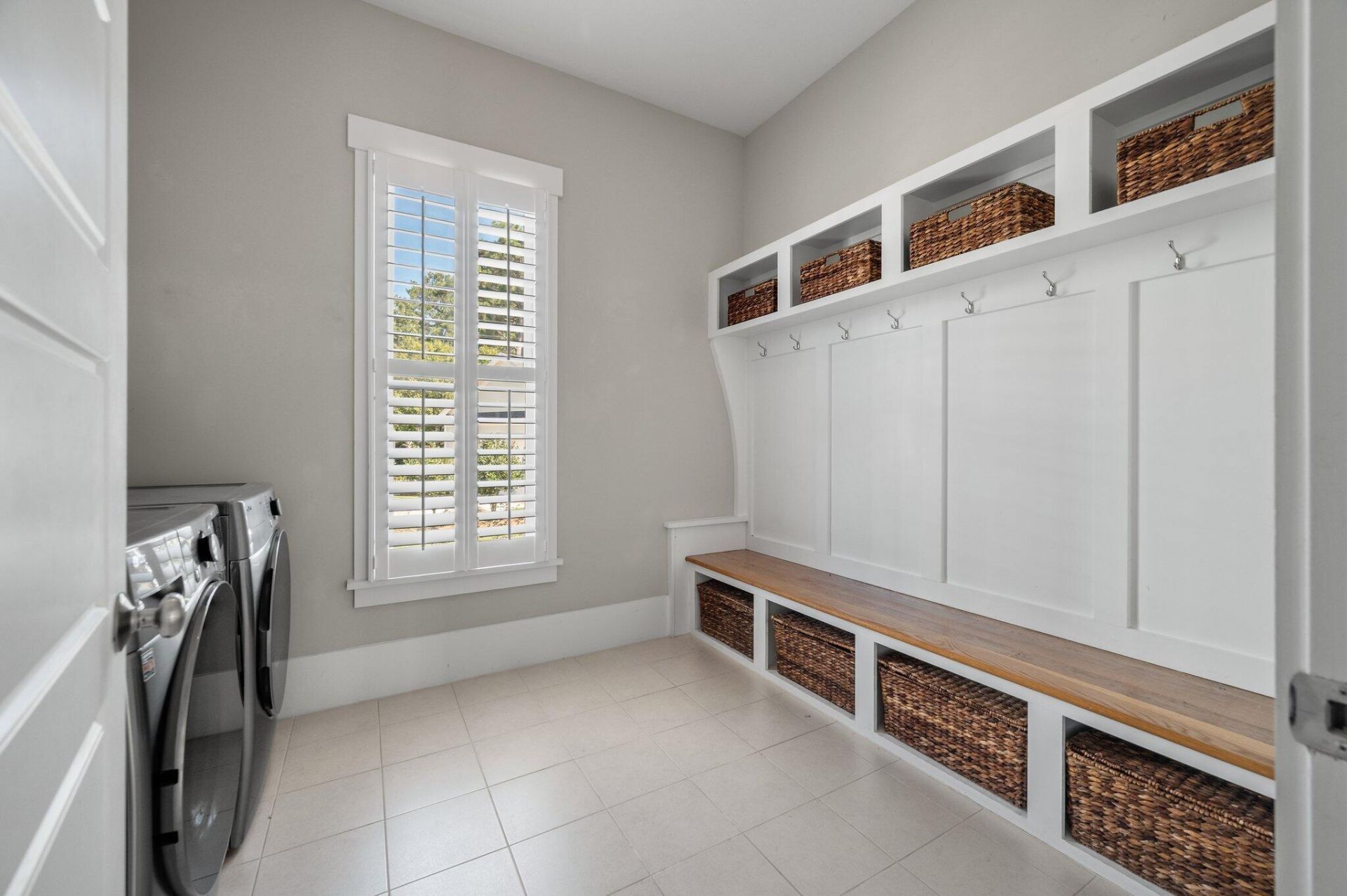 3894 Fifle Street Photo 36