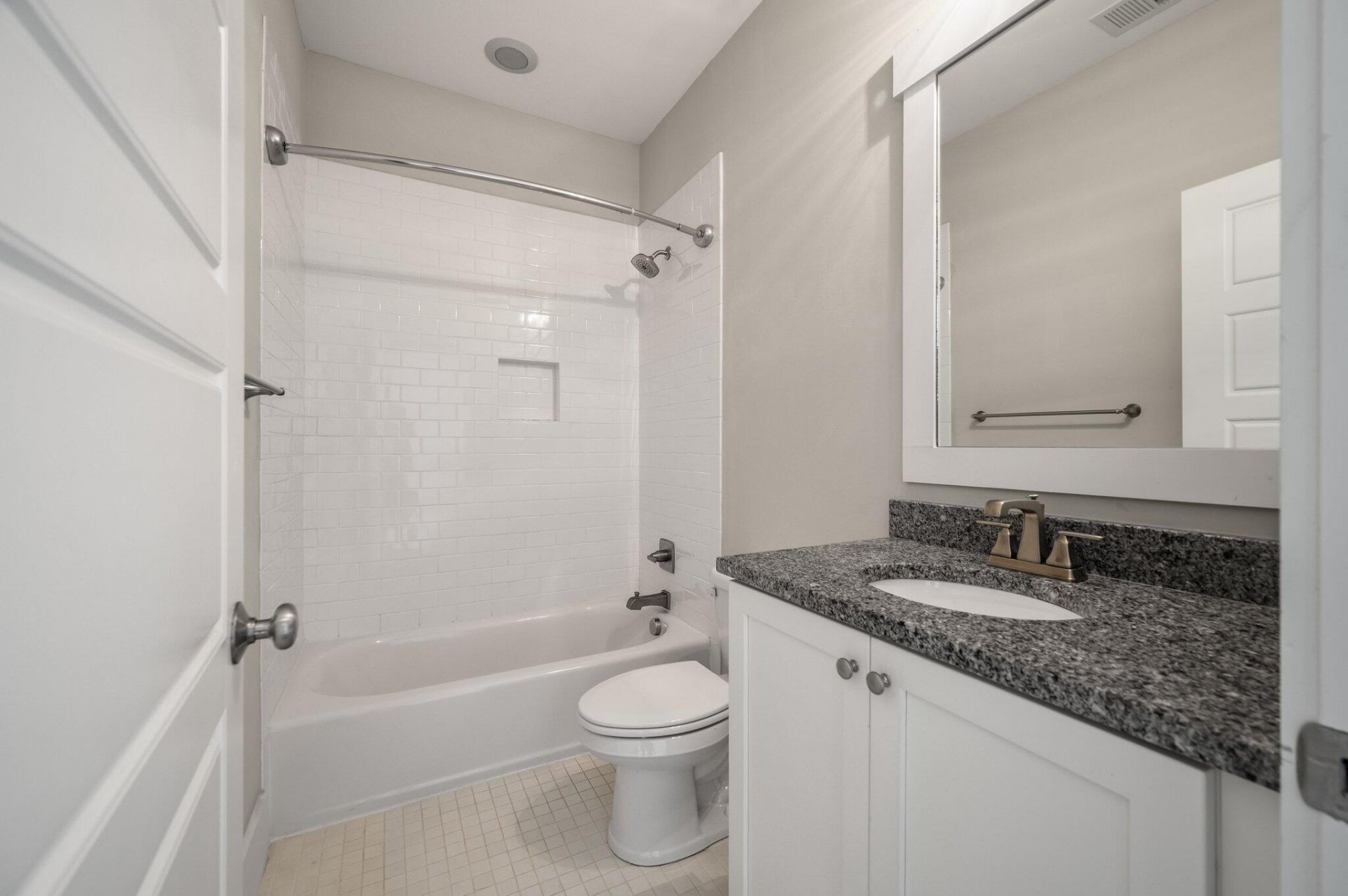 3894 Fifle Street Photo 43