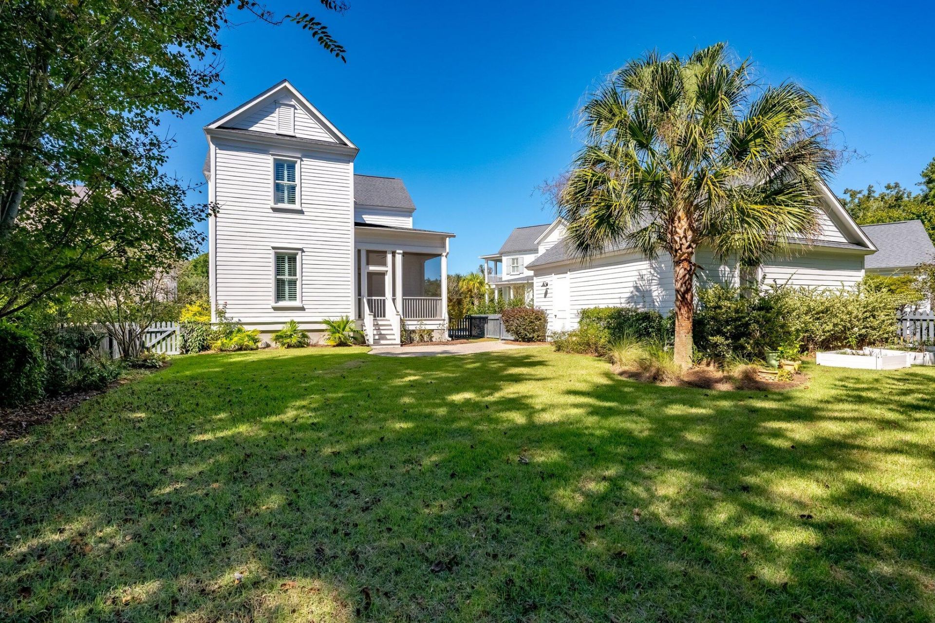 3894 Fifle Street Photo 54