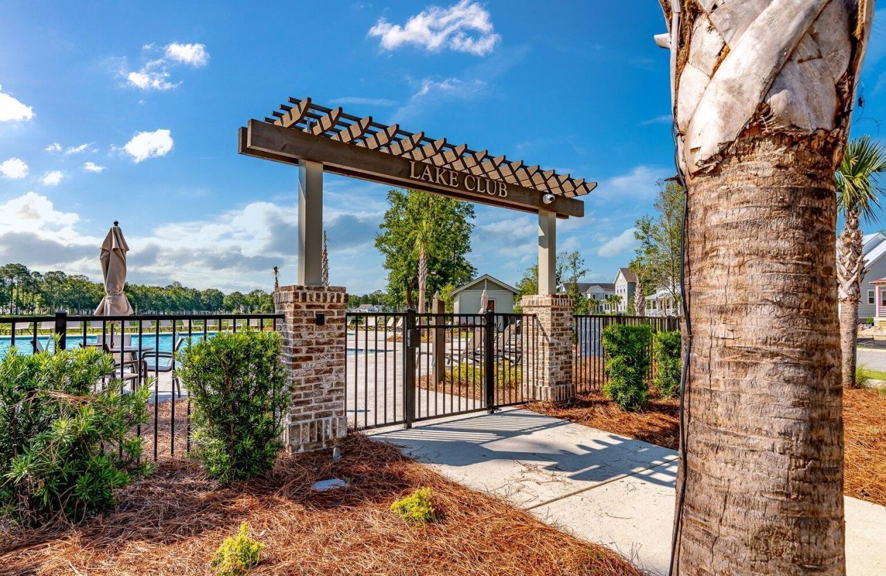 3894 Fifle Street Photo 59