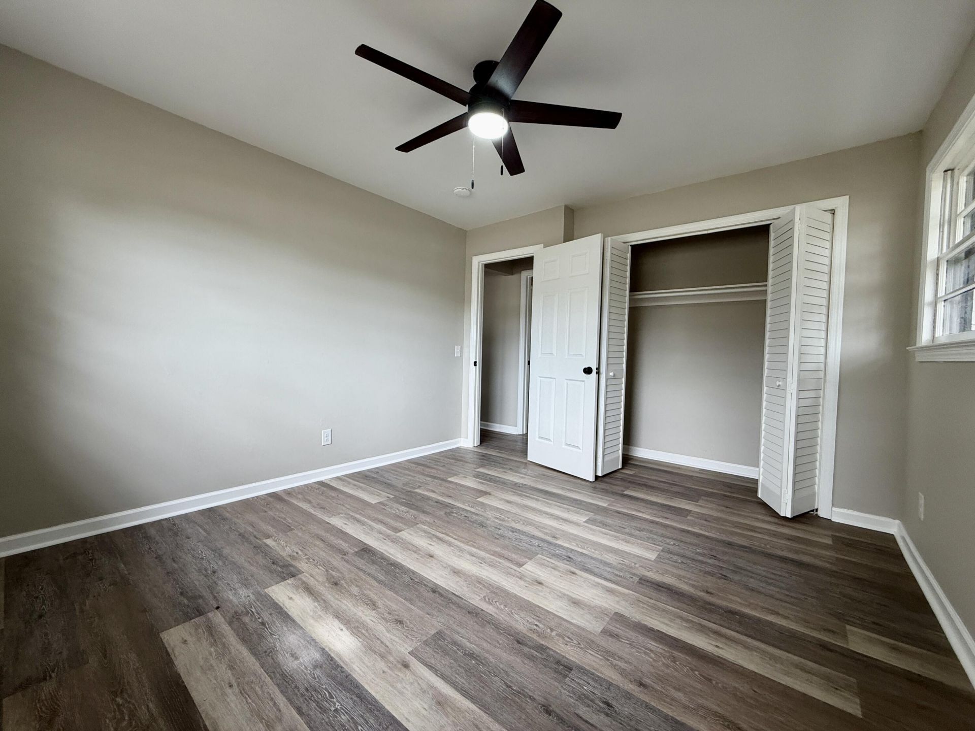 5134 Dorchester Road Photo 20