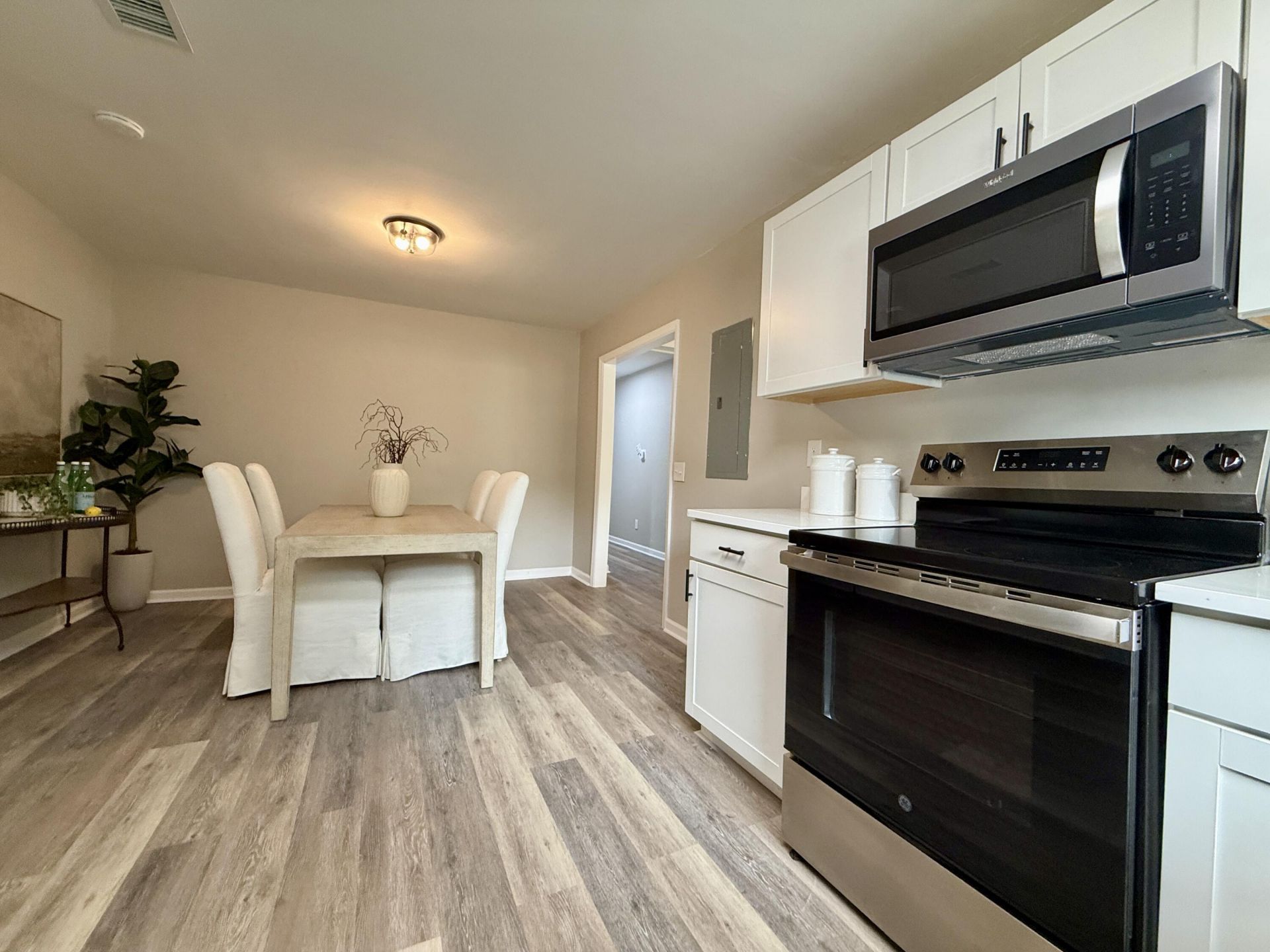 5134 Dorchester Road Photo 31
