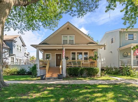 Main Photo
