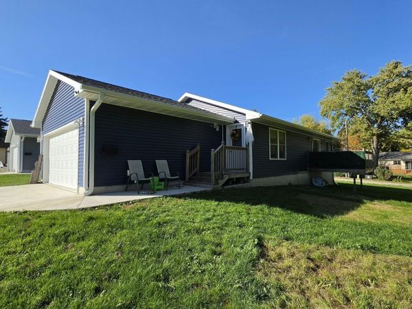 215 East K Street, Forest City, IA 50436