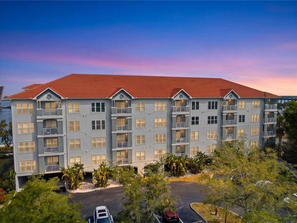 210 3RD STREET W, Unit 8305, BRADENTON, FL 34205