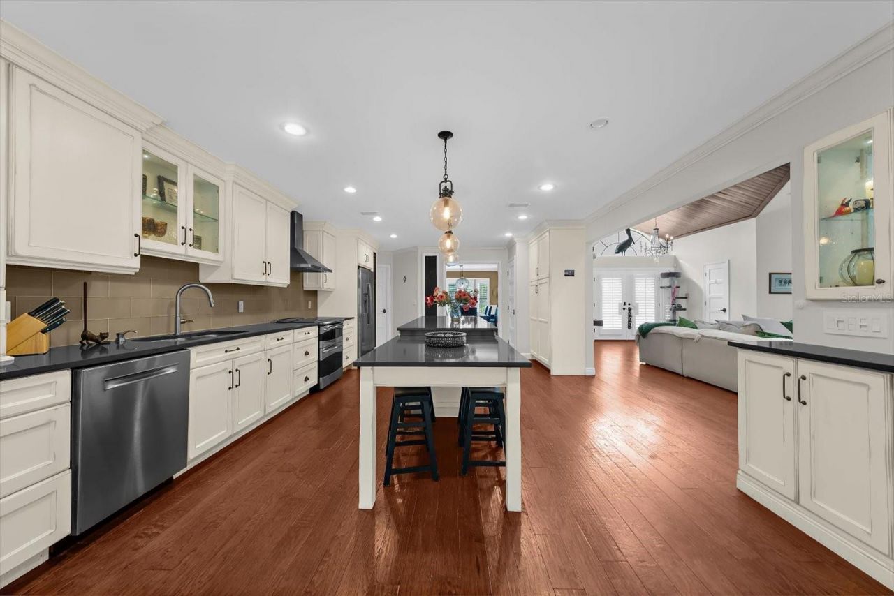 1807 80th Street Court W, Bradenton, FL 34209 Photo