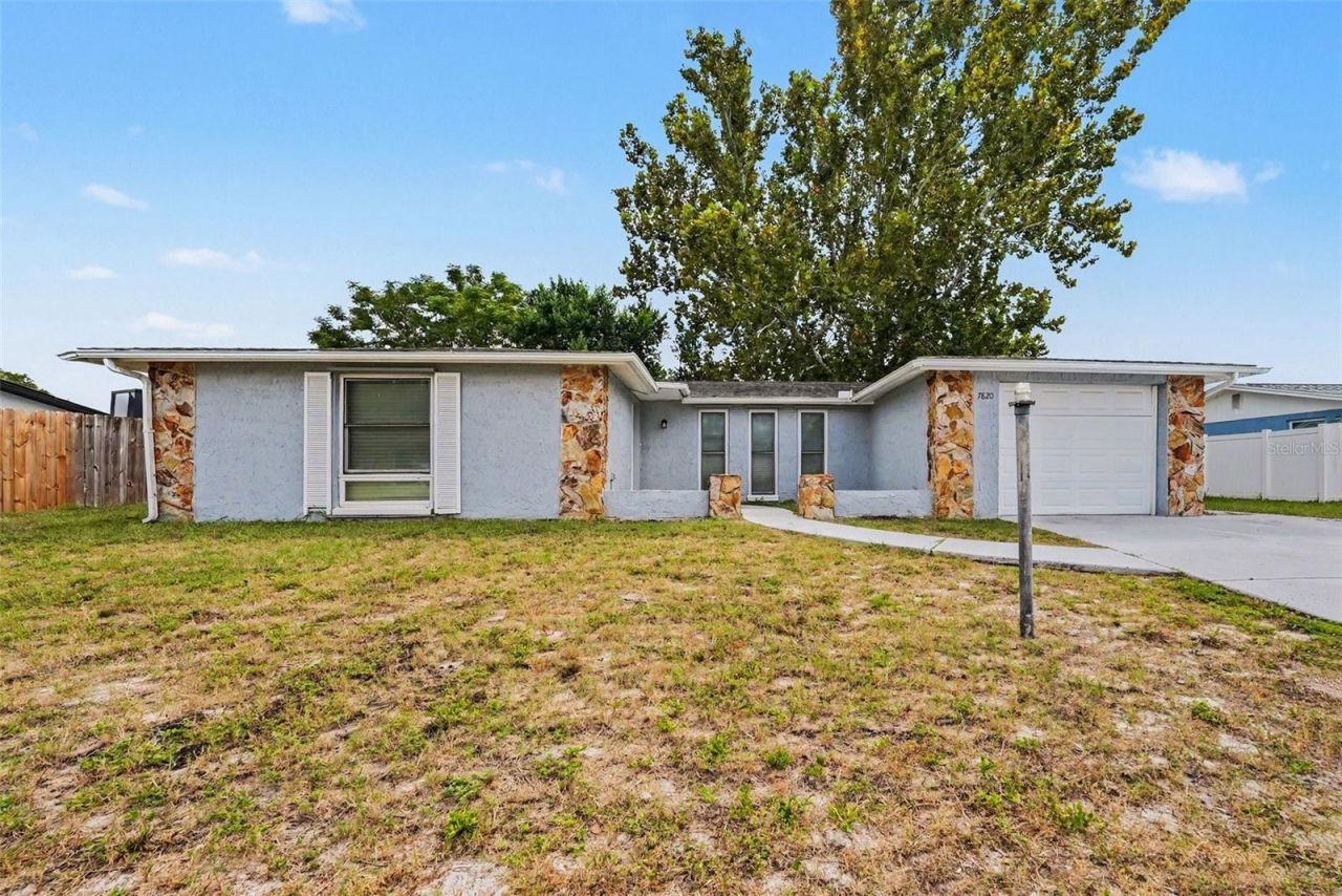 7820 Birchwood Drive, Port Richey, FL 34668 Main Photo