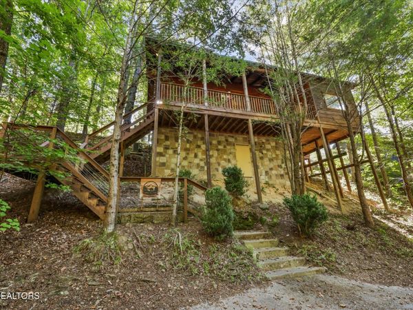 214 Tsali Way , Sevierville, TN 37876