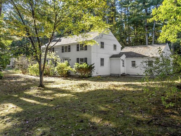 60 Lantern Ln, Stow, MA 01775