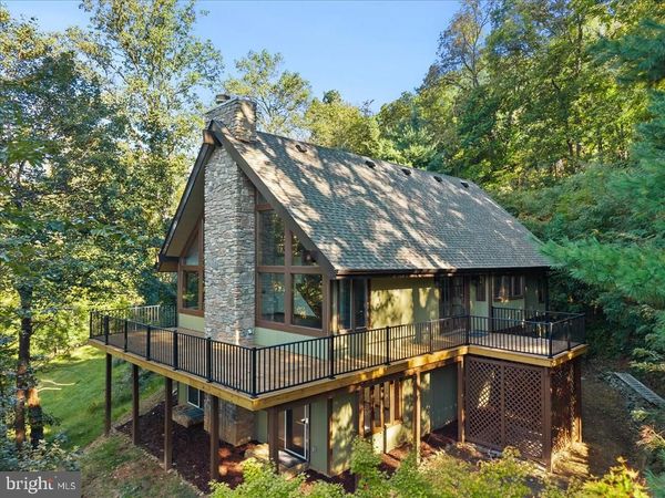 1388 GRANNY SMITH ROAD, LINDEN, VA 22642