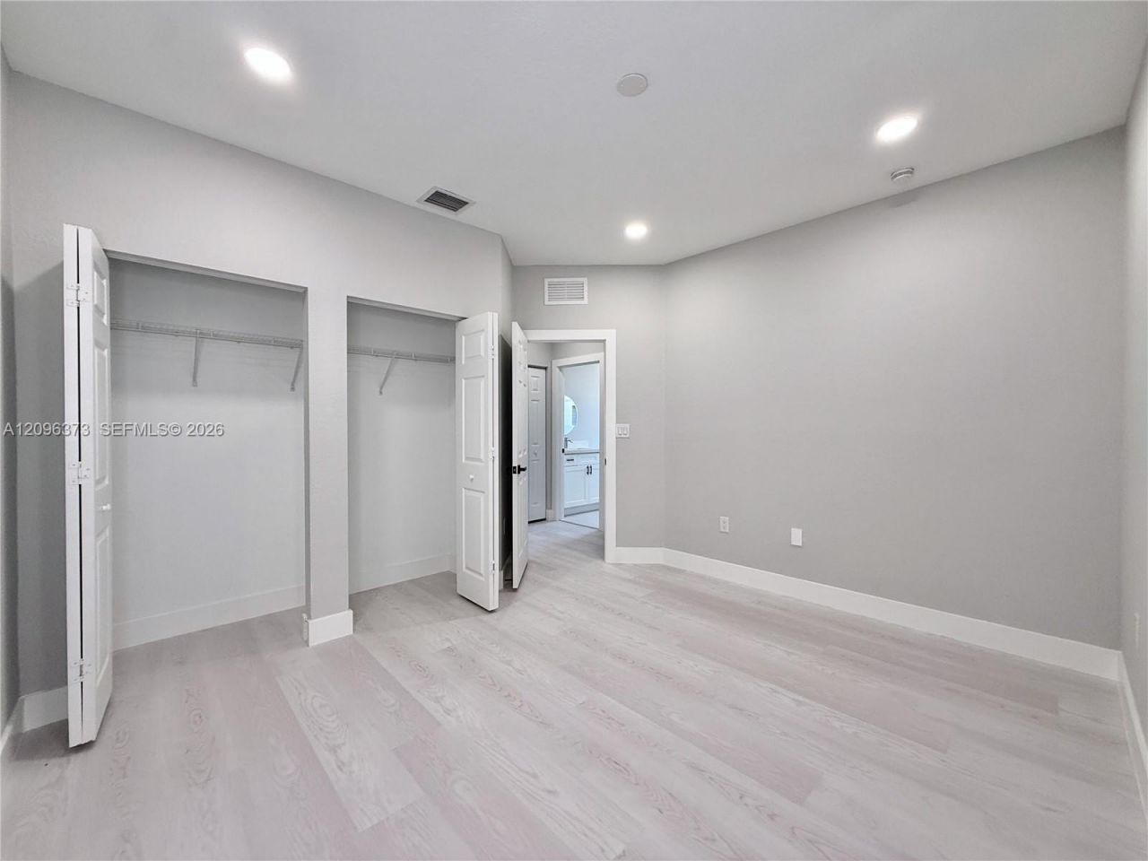 10392 NW 31st Ter , Doral, FL 33172 Photo