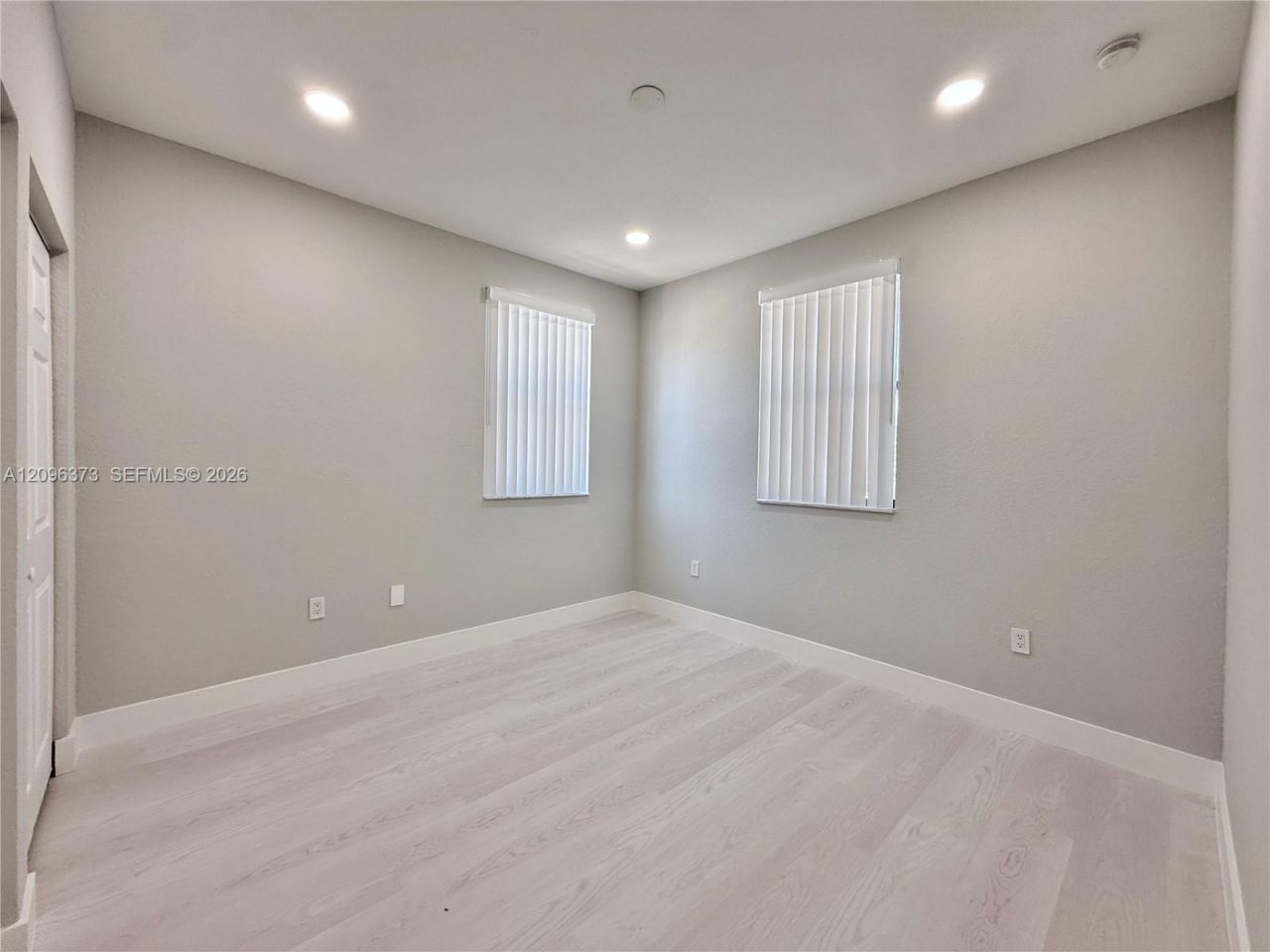 10392 NW 31st Ter , Doral, FL 33172 Photo