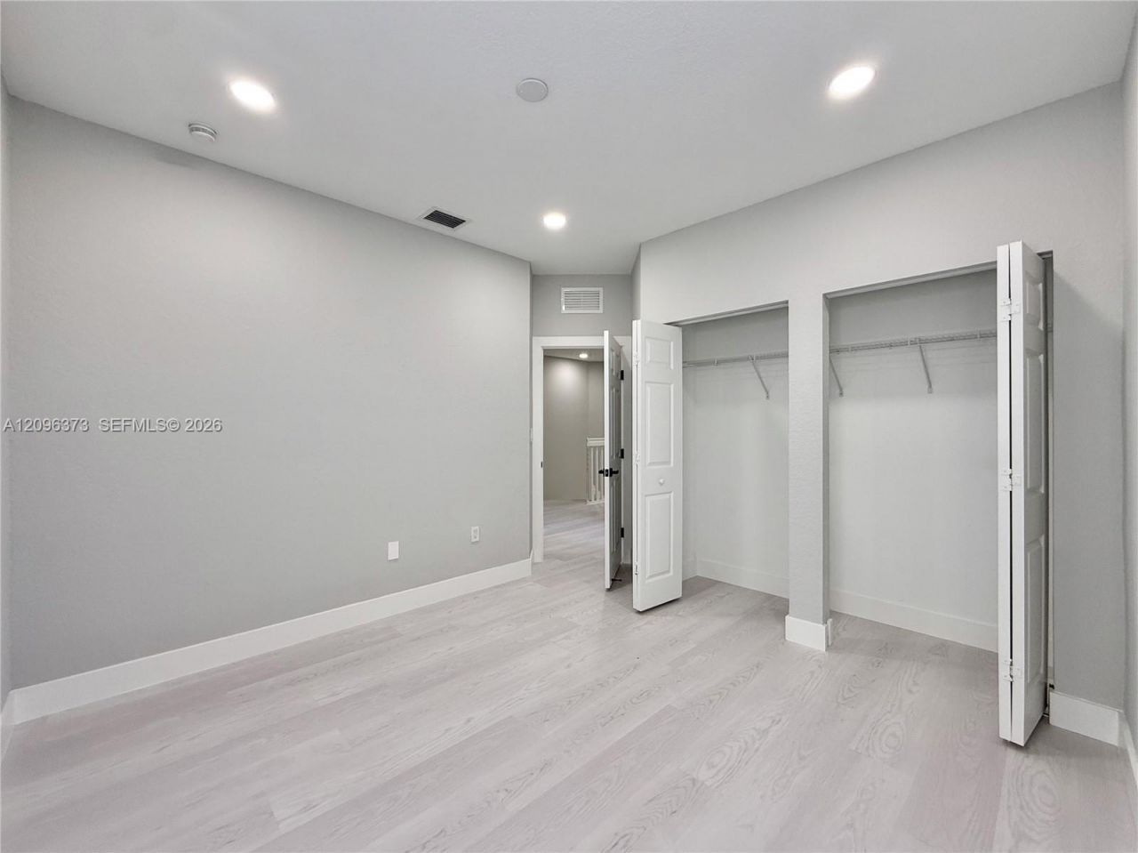 10392 NW 31st Ter , Doral, FL 33172 Photo