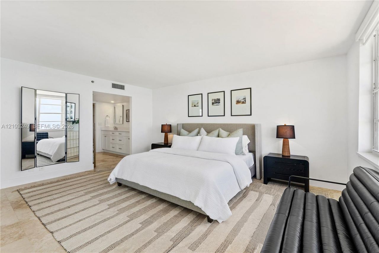 840 Ocean Dr, Unit 1105, Juno Beach, FL 33408 Photo
