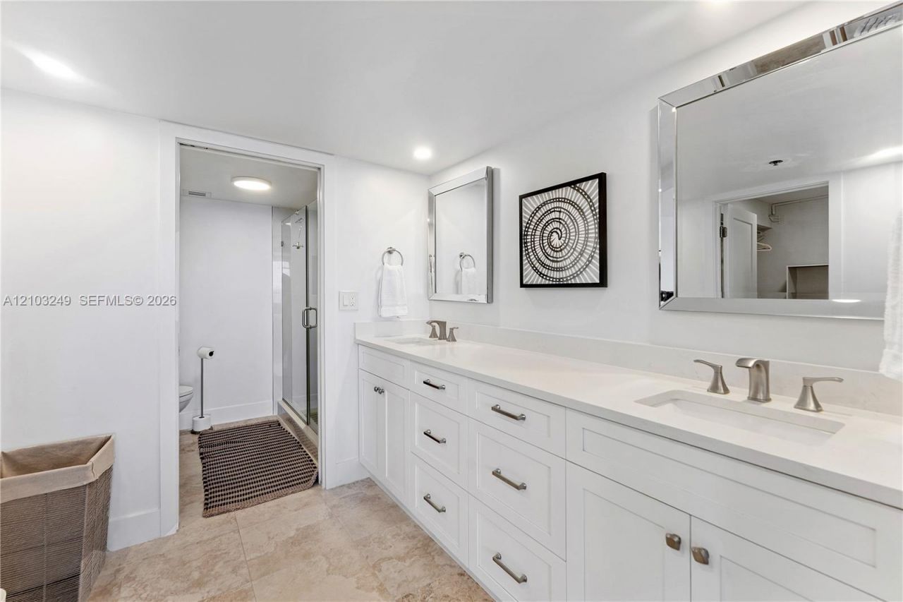 840 Ocean Dr, Unit 1105, Juno Beach, FL 33408 Photo