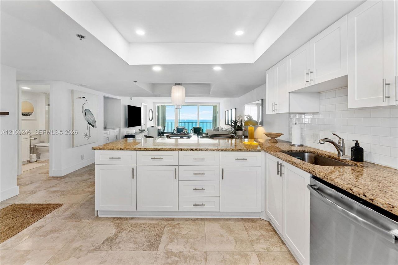 840 Ocean Dr, Unit 1105, Juno Beach, FL 33408 Photo