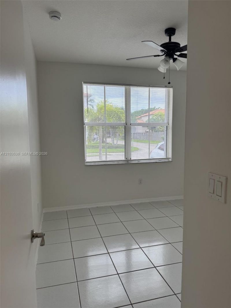 14312 NW 83rd Pl , Unit 14312, Miami Lakes, FL 33016 Photo