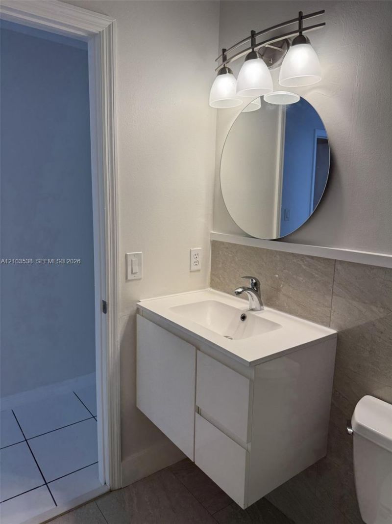 14312 NW 83rd Pl, Unit 14312, Miami Lakes, FL 33016 Photo