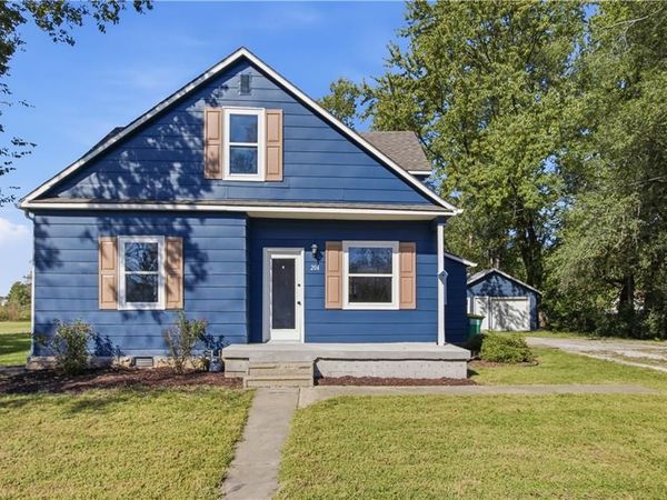 204 W Nelson Street, Edgerton, KS 66021