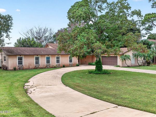 525 Hidden Creek Drive , Merritt Island, FL 32952
