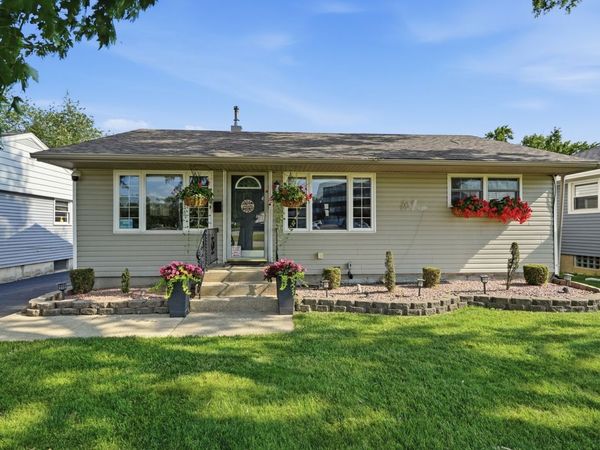 139 W 10th Street, Chicago Heights, IL 60411