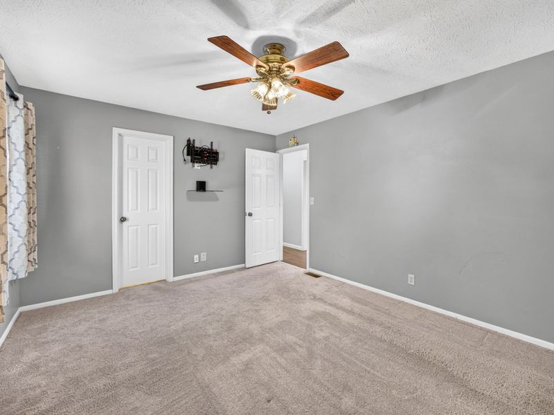 6855 Vantage Court, Florence, KY 41042 Photo 9