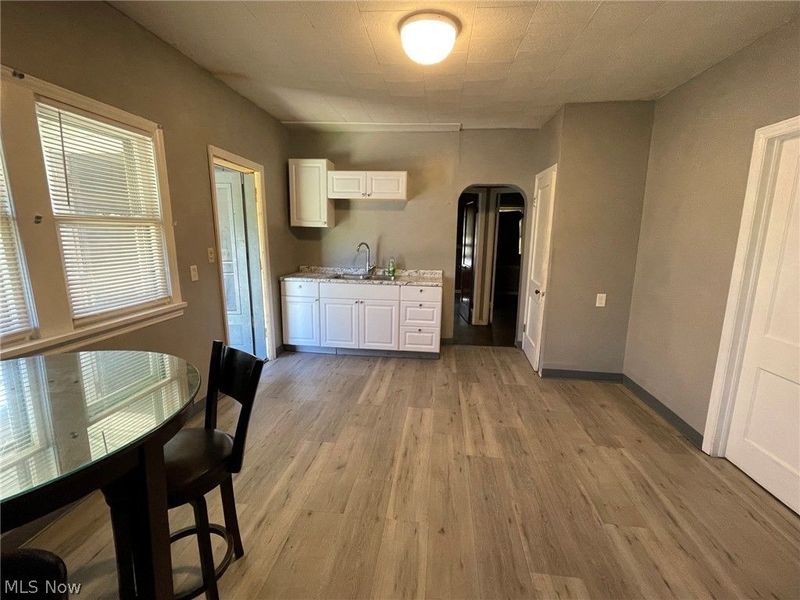 5902 Gertrude Avenue, Cleveland, OH 44105 Photo 11
