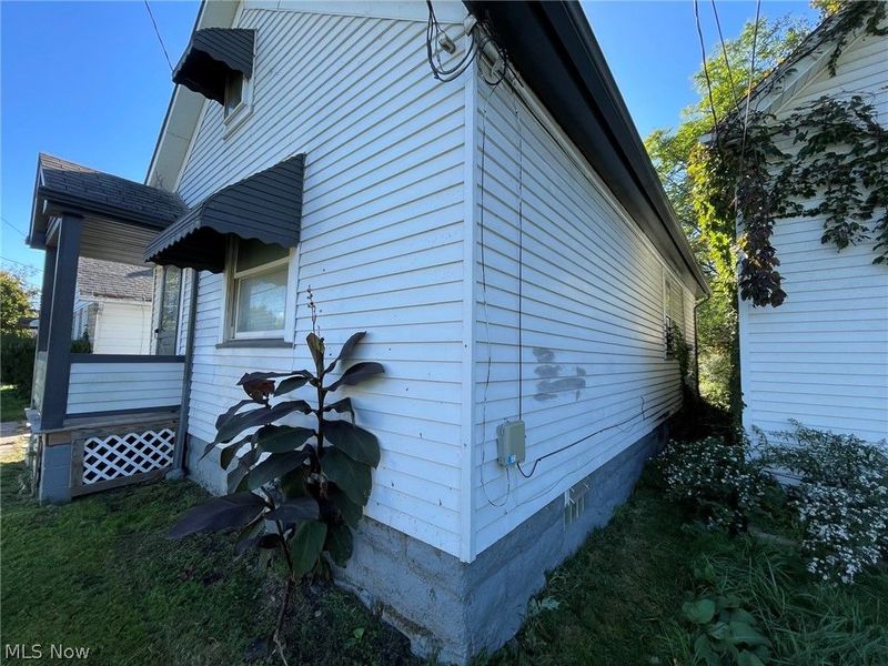 5902 Gertrude Avenue, Cleveland, OH 44105 Photo 2
