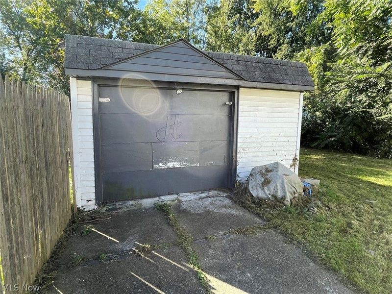 5902 Gertrude Avenue, Cleveland, OH 44105 Photo 5
