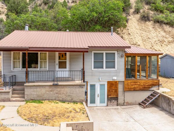 922 Lincoln Avenue, Glenwood Springs, CO 81601