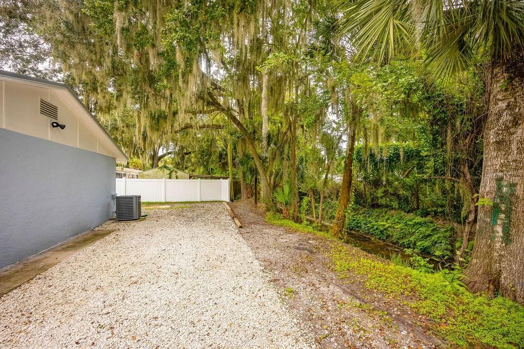 2229 Mango Tree Drive , Edgewater, FL 32141 Photo