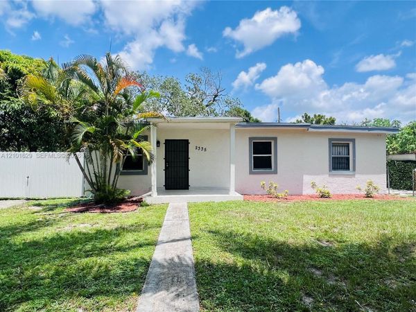 2335 W Bunche Park Dr , Miami Gardens, FL 33054