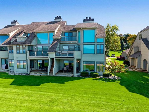600 Front Street, Unit 59, Boyne City, MI 49712