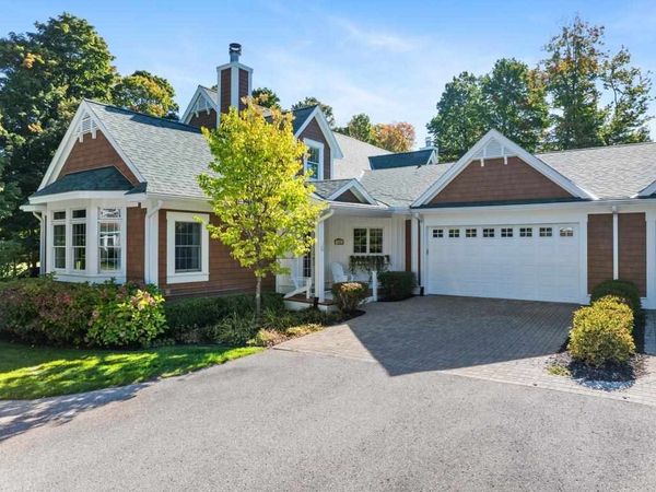 818 Fairways, Unit 10, Harbor Springs, MI 49740