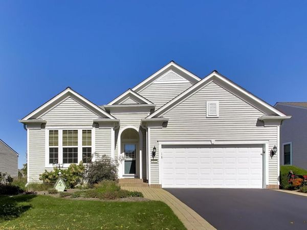 3172 Ravinia Circle , Mundelein, IL 60060
