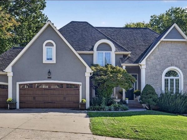 5449 NE Northgate Crossing, Lee's Summit, MO 64064