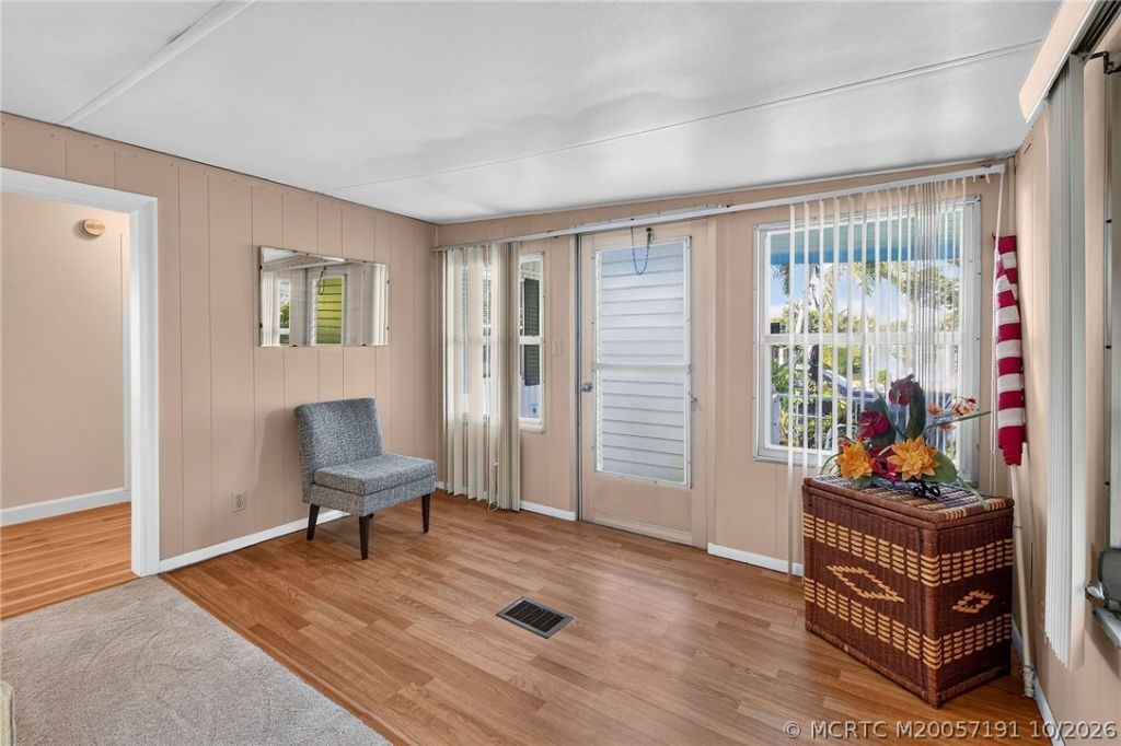 8051 SE Homestead Avenue , Hobe Sound, FL 33455 Photo