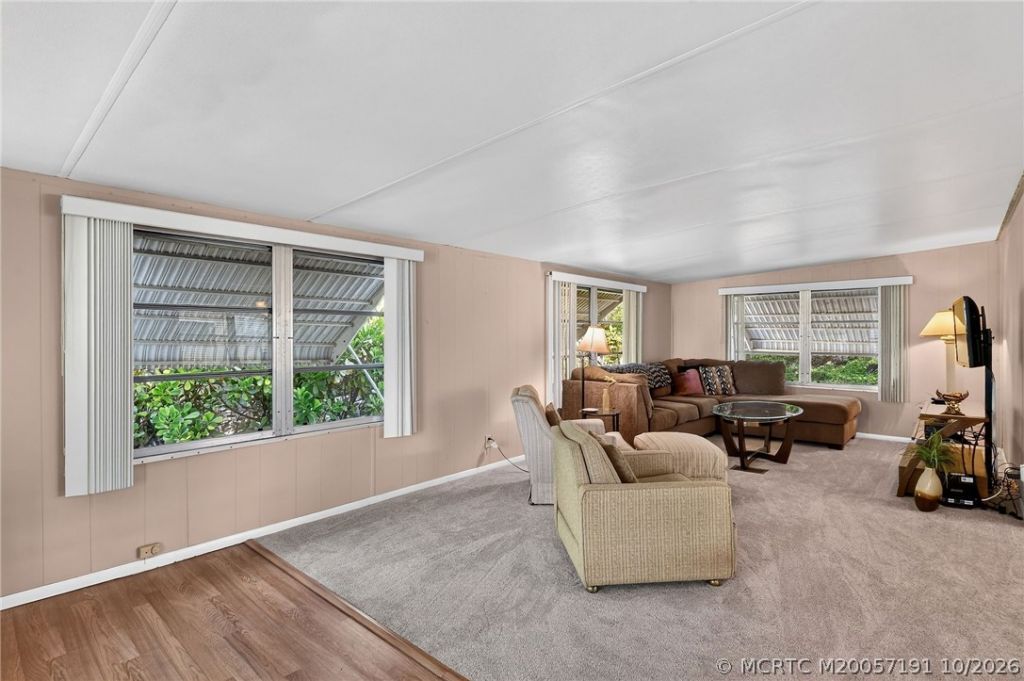 8051 SE Homestead Avenue , Hobe Sound, FL 33455 Photo