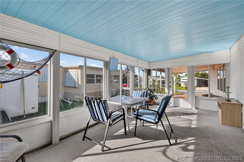 8051 SE Homestead Avenue , Hobe Sound, FL 33455 Photo