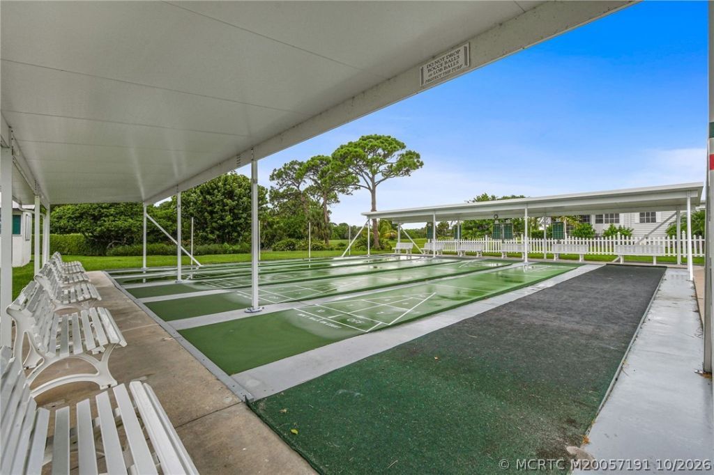 8051 SE Homestead Avenue , Hobe Sound, FL 33455 Photo