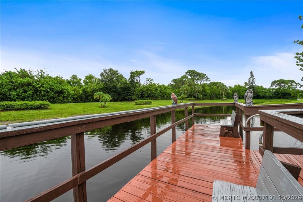 8051 SE Homestead Avenue , Hobe Sound, FL 33455 Photo