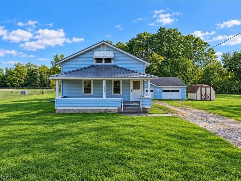 11989 Moffit Road SW, Massillon, OH 44647 Photo 1