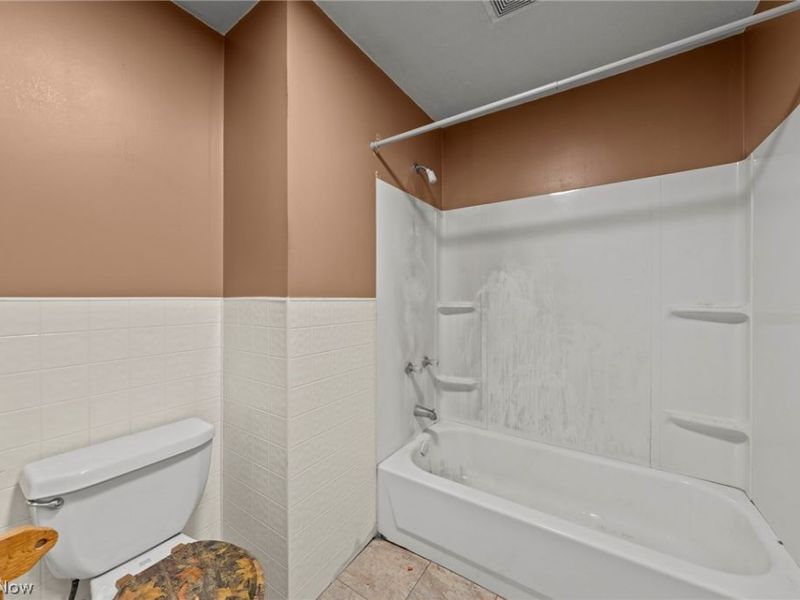 11989 Moffit Road SW, Massillon, OH 44647 Photo 21