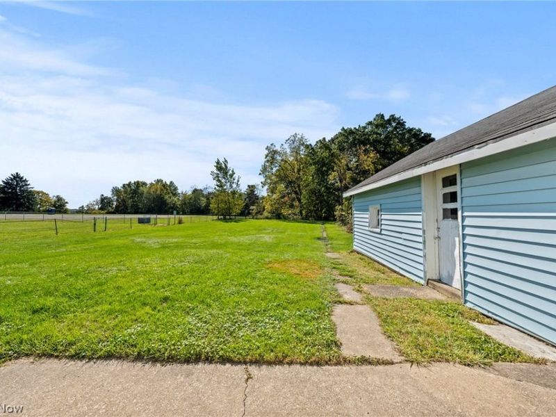 11989 Moffit Road SW, Massillon, OH 44647 Photo 35