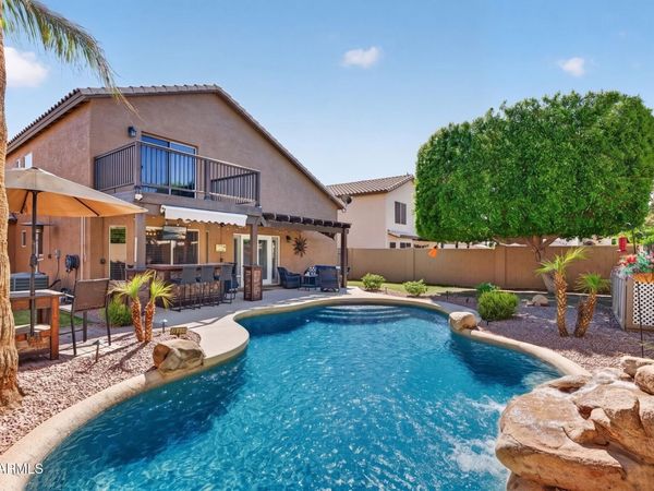 152 S ABALONE Drive, Gilbert, AZ 85233