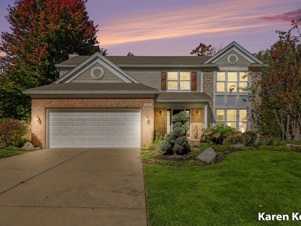 4561 Woodcreek Drive SE, Grand Rapids, MI 49546
