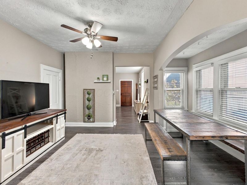 965 Hunter Avenue, Columbus, OH 43201 Photo 11