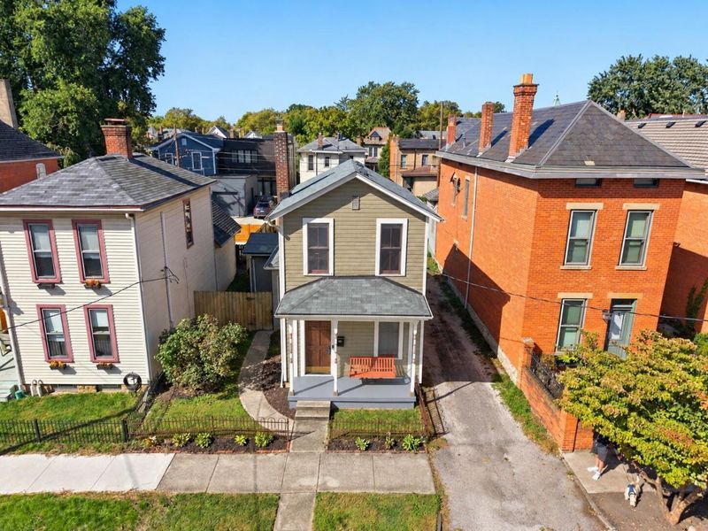 965 Hunter Avenue, Columbus, OH 43201 Photo 2