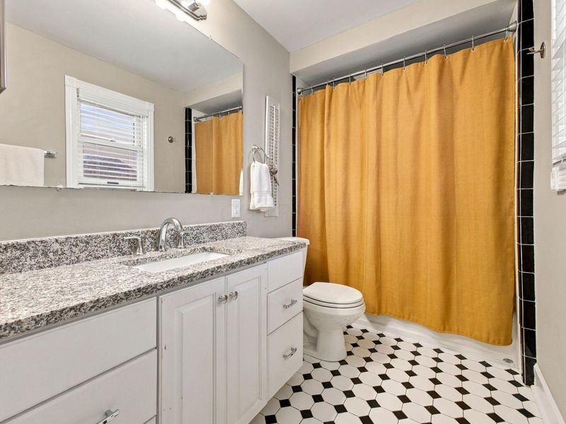 965 Hunter Avenue, Columbus, OH 43201 Photo 22