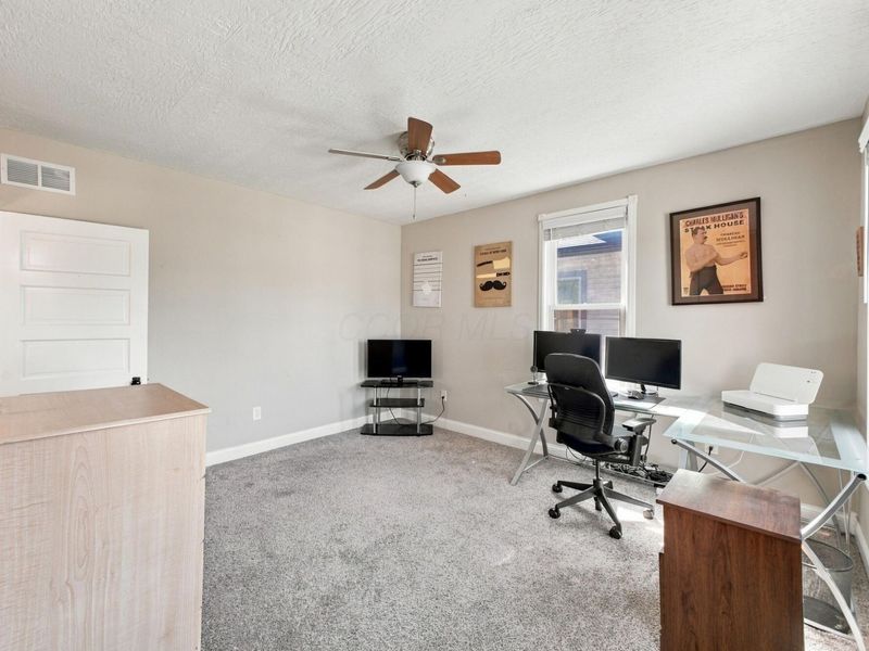 965 Hunter Avenue, Columbus, OH 43201 Photo 25